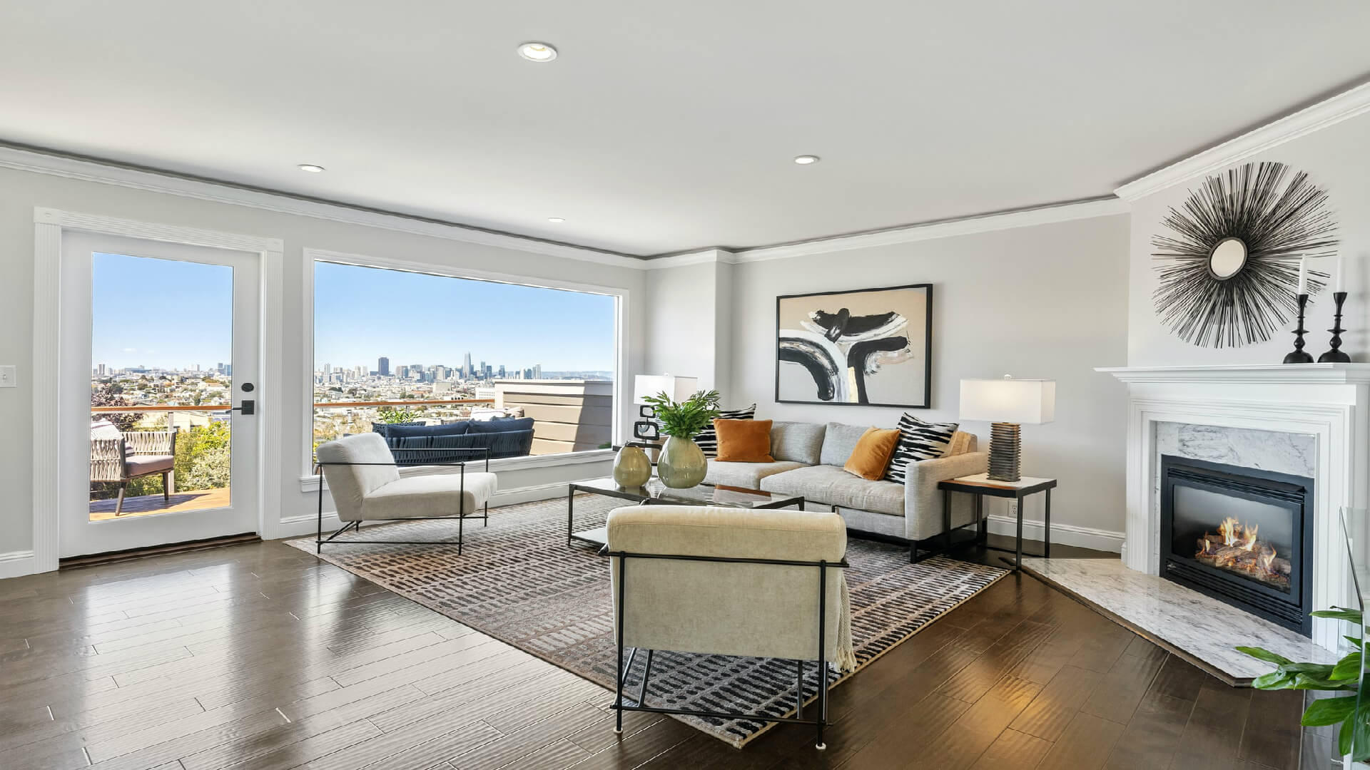 Main Visual